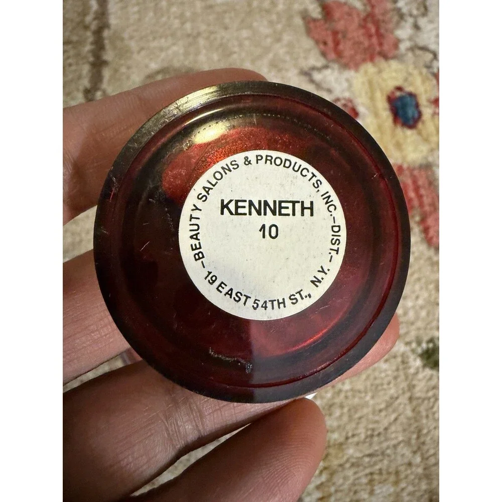 Vintage eye shadow or compact Lot By Beauty Salons & Products KENNETH